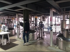 أول عرض جديد لمصنع المواد في ووهان